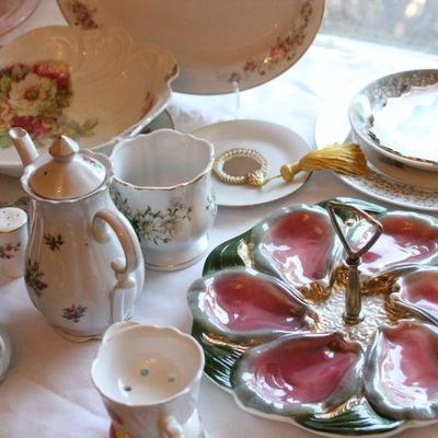 Lot 62 Misc. China Floral Pieces