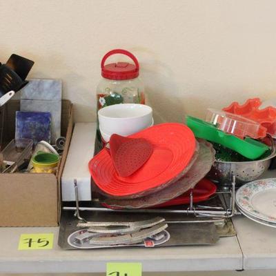 Lot 75 Kitchen Tools & More