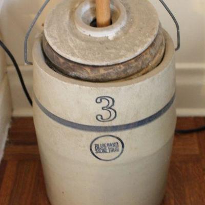 Lot 92 3 gal Blue Sand Stoneware Butter Churn