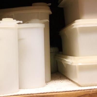 Lot 103 Tupperware Lot