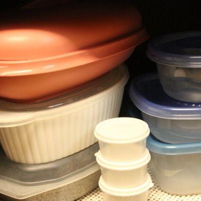 Lot 103 Tupperware Lot