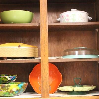 Lot 122 Vintage Serving Dishes, Lazy Susan, Electric Bun Warmer