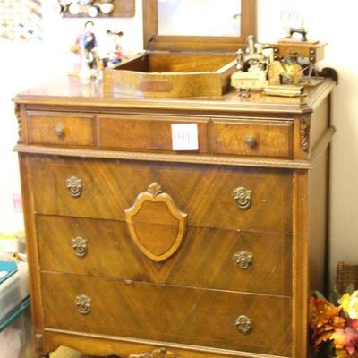 Lot 141 Vintage Dresser