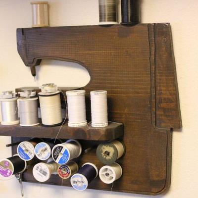 Lot 144 Thread & Organizers & More