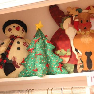 Lot 156 Contents of Holiday Room Closet