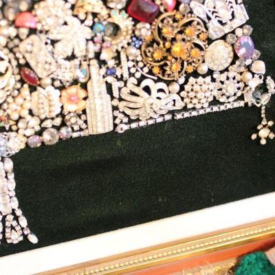 Lot 169 Christmas Framed Jewelry Tree