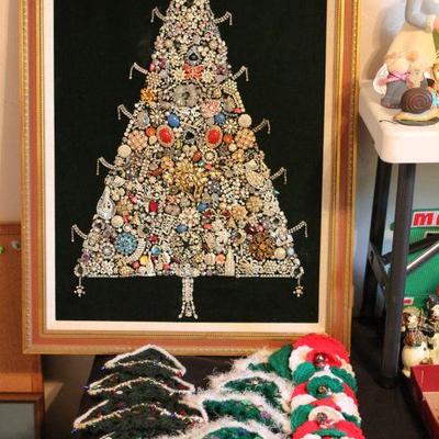 Lot 169 Christmas Framed Jewelry Tree