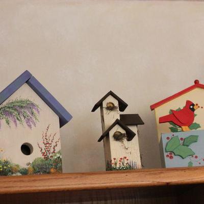 Lot 175 Lot of Birdhouses (1)