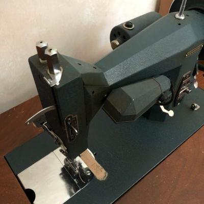 Lot 189 Kenmore Sewing Machine w/ Desk