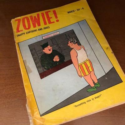 Lot 197 Mid Century Night Stand, Clock & Zowie