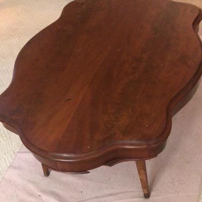 LOT # 547 Vintage Cherry Top Coffee Table