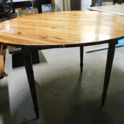 Vintage Round Solid Wood Pine Table 48