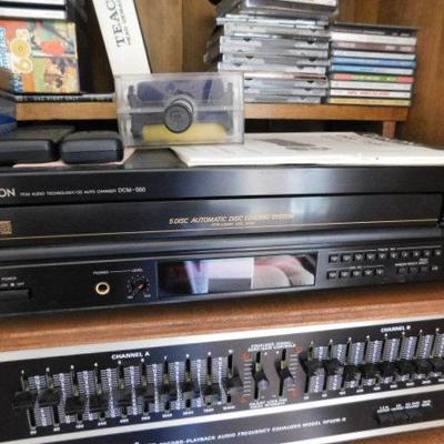 Denon DCM-560 Audio Component 5 Disc CD Changer