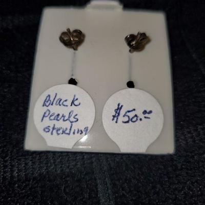Sterling Black Pearl Earrings 