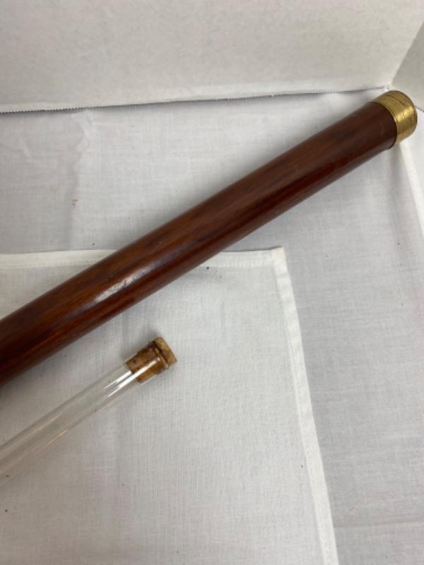 LOT 553. Vintage Walking Stick with hidden Flask