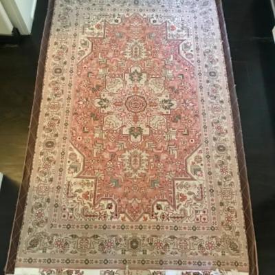 Beautiful Small Area Rug in Excellent Condition Persian 48â€W x 72â€L