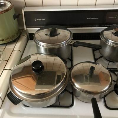 Set of Pots & Pans