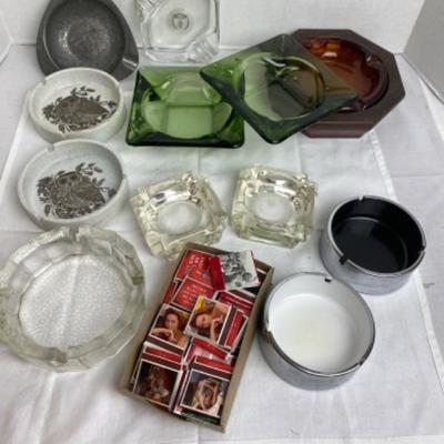 LOT # 596 Vintage Ash Tray Collection
