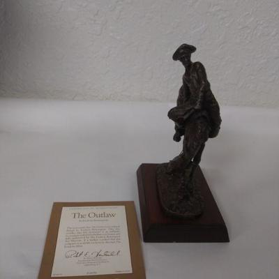 Fredrick Remington Bronze Sculpture "The Outlaw"