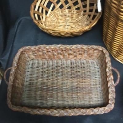 Wooden basket lot