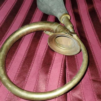 ANTIQUE car Horn