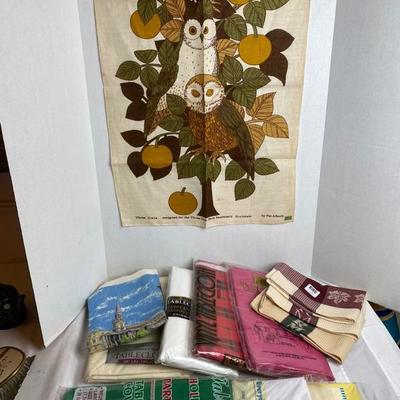 LOT # 617 Vintage Tea Towels / Table Cloths