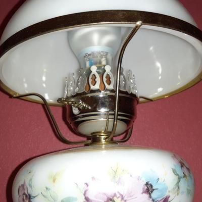 Vintage Gone with the Wind Table Lamp