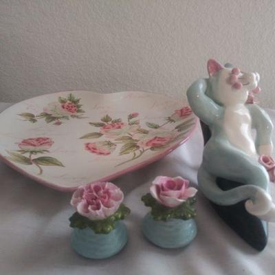 Porcelain Knick Knacks 