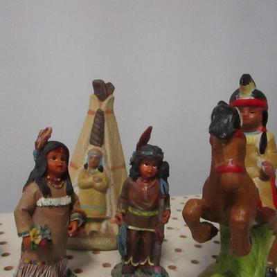 Lot 5 - Native American Figures 