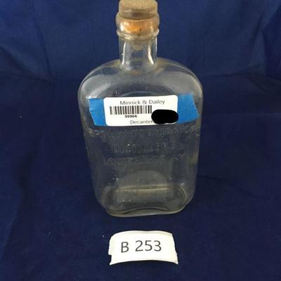 Brown Forman Co. Distillers Bottle (B253)