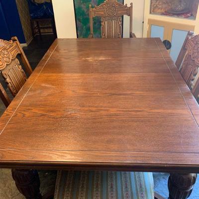 #17   ANTIQUE PRESSED ENGLISH OAK EXTENSION TABLE w/SIX CHAIRS 