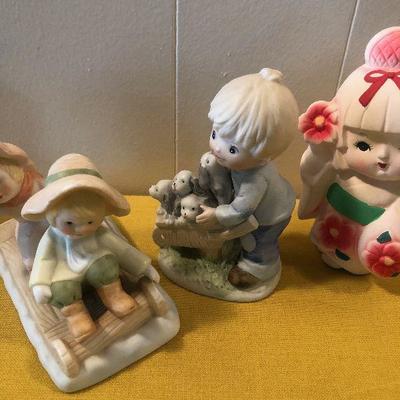 #18 Collection of Ceramic Figurines 