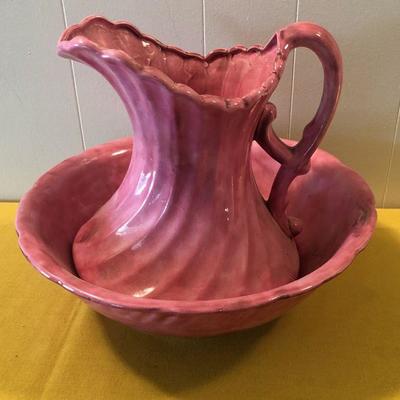#95 Pitcher and wash basin - not antique 