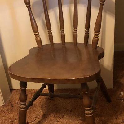 #170 Colonial Maple Wood Chair 