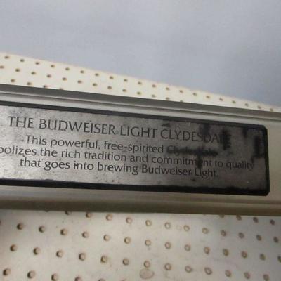 Lot 14 - Bud Light Beer Clydesdale Horse Light Bar Sign Budweiser Silver