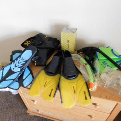 Woman's Small Size Wet Suit, Flippers, and Snorkeling Equipment