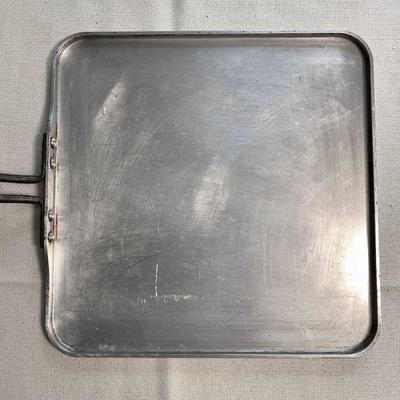 #57  GROUP OF VINTAGE WEAR EVER CAST ALUMINUM COOK PANS & GRIDDLE