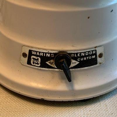 #70    ANTIQUE WARING BLENDER WORKS!