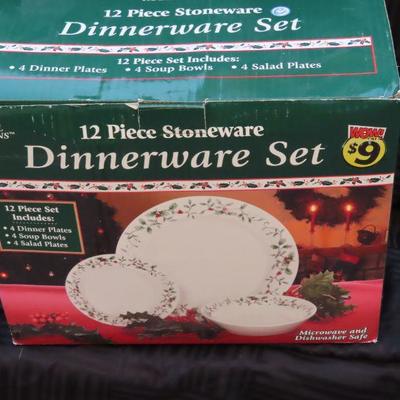 12 peice dinner set