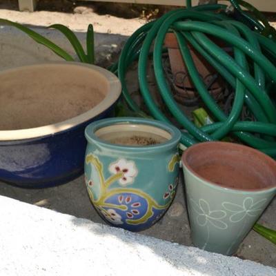 Lot 35. Two Ceramic pots