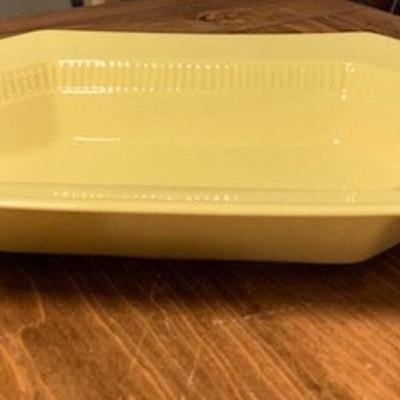 5-091 Independence Ironstone Serving bowl in Daffodil Yellow