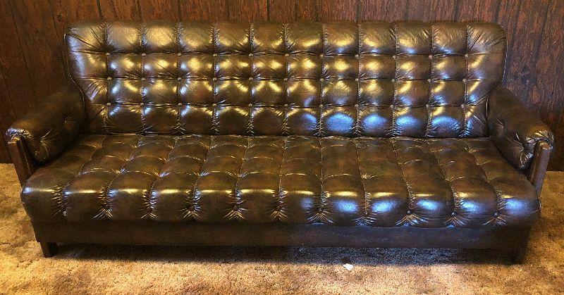 Vintage 2024 naugahyde couch