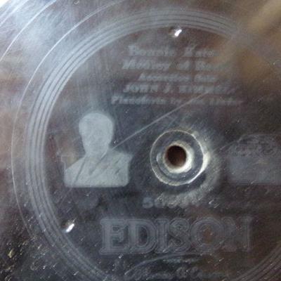LOT 231  ANTIQUE EDISON DIAMOND DISC RECORDS (2)