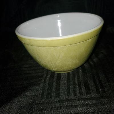 Vintage small green bowl