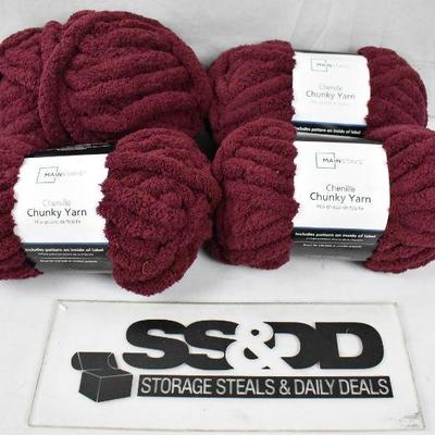 Mainstays 4 pack Chunky Yarn, Maroon/Wine, 1 is open - New