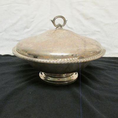 5-125  Wm Rogers Silverplate covered dish