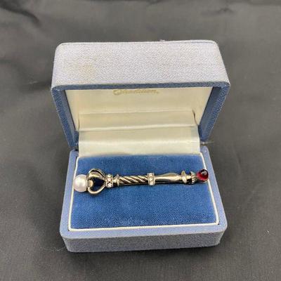 .23. Vintage Scottish Scepter Brooch 