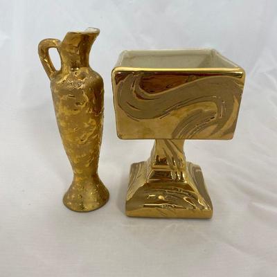 .49. Four Piece Weeping Gold
