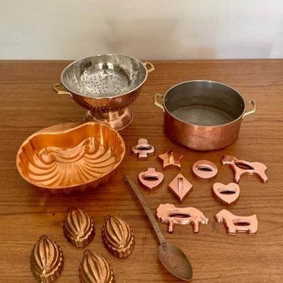 Lot 23 - Copper Kitchen Items and Utensils