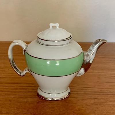 Lot 27 - Vintage McCormick Teapot